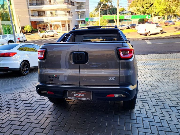 Fiat Toro Freedom 2.0 16V 4x4 TB Diesel Aut.