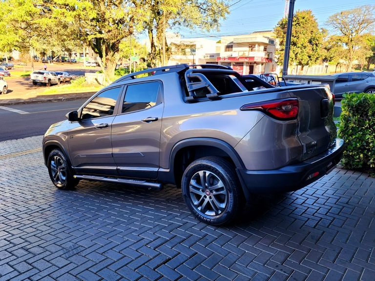 Fiat Toro Freedom 2.0 16V 4x4 TB Diesel Aut.