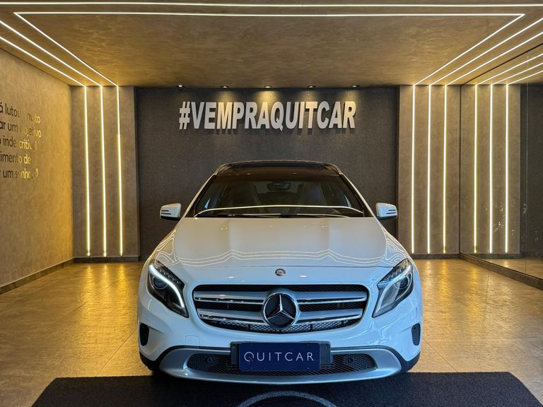 Mercedes GLA 200 Vision 1.6/1.6 TB 16V Flex Aut.