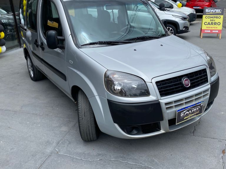 Fiat Doblo ESSENCE 1.8 Flex 16V 5p