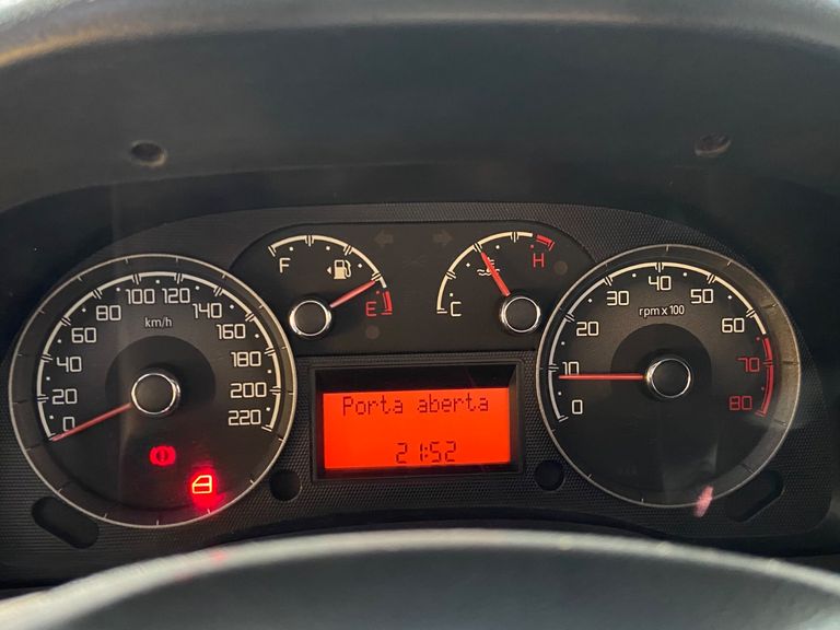 Fiat Doblo ESSENCE 1.8 Flex 16V 5p