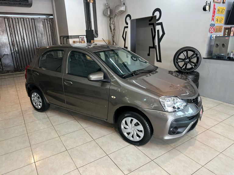 Toyota ETIOS X 1.3 Flex 16V 5p Mec.