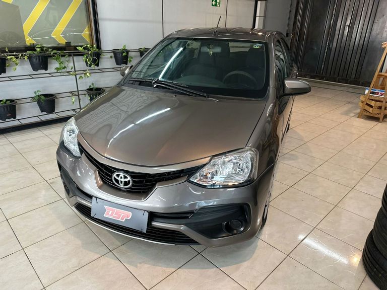 Toyota ETIOS X 1.3 Flex 16V 5p Mec.