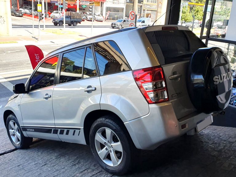 Suzuki Grand Vitara 2.0 16V 4x2/4x4 5p Aut.