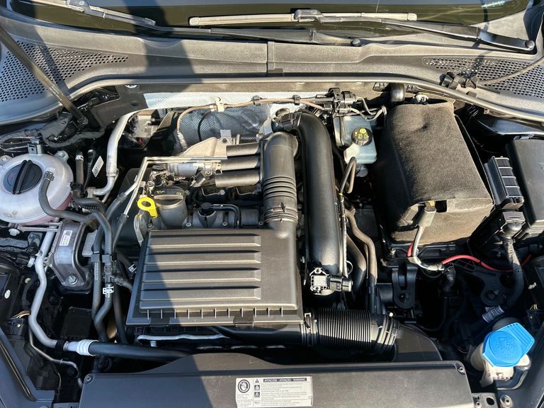 VolksWagen Golf Comfortline 1.4 TSI 140cv Aut.