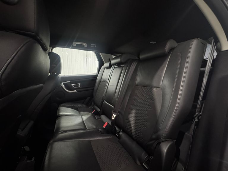 Land Rover SPT D 180 SE 7L