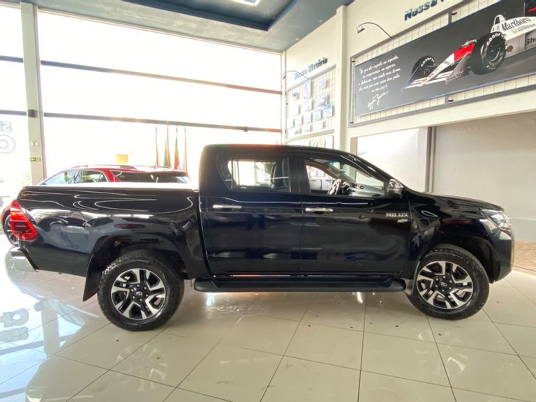 Toyota Hilux CD SRV 4x2 2.7 Flex 16V Aut.