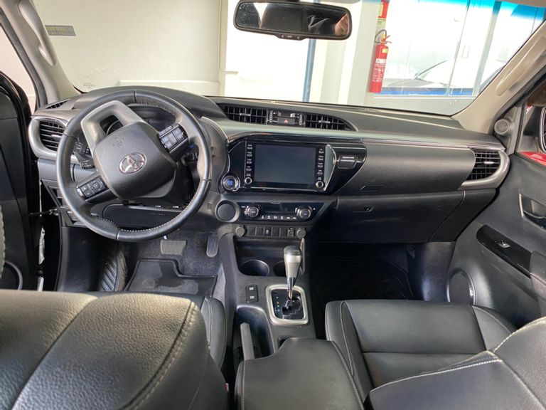 Toyota Hilux CD SRV 4x2 2.7 Flex 16V Aut.