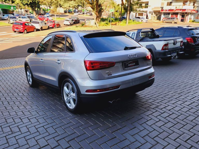 Audi Q3 1.4 TFSI/TFSI Flex S-tronic 5p