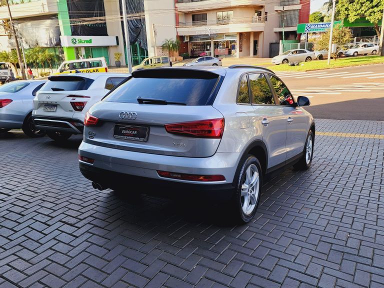 Audi Q3 1.4 TFSI/TFSI Flex S-tronic 5p