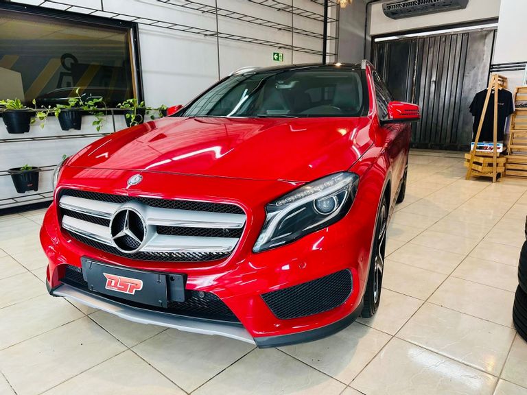 Mercedes GLA 250 Sport 2.0 TB 16V 4x2  211cv Aut.