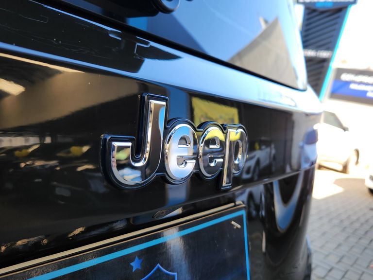 Jeep Renegade Longitude 1.8 4x2 Flex 16V Aut.