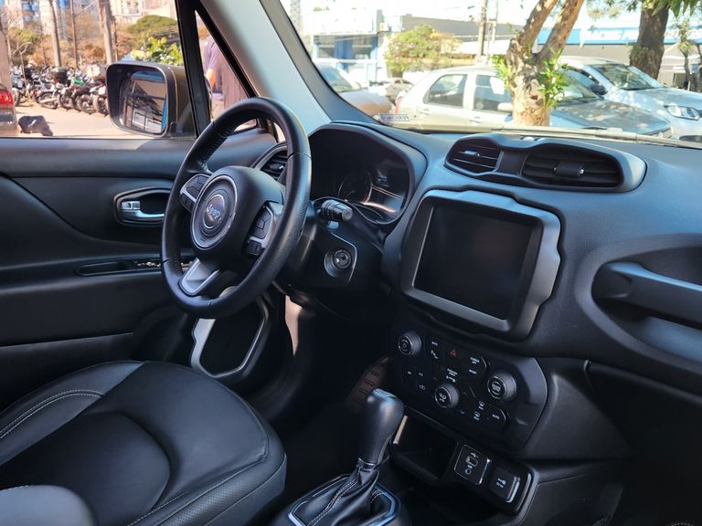 Jeep Renegade Longitude 1.8 4x2 Flex 16V Aut.