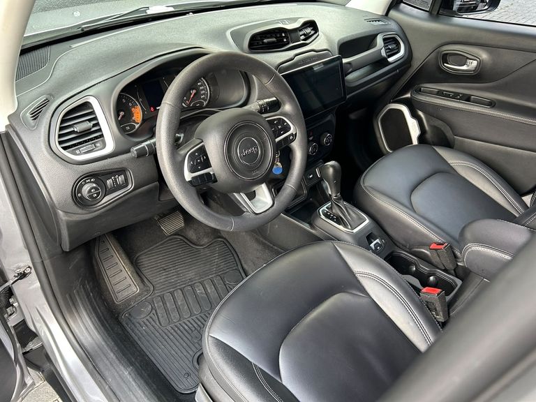 Jeep Renegade 1.8 4x2 Flex 16V Aut.
