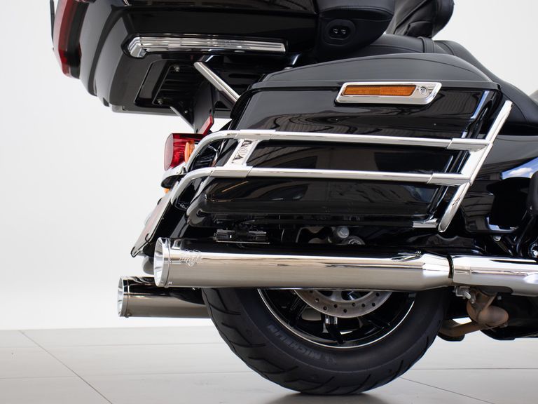 Harley ELECTRA GLIDE ULTRA LIMITED FLHTK
