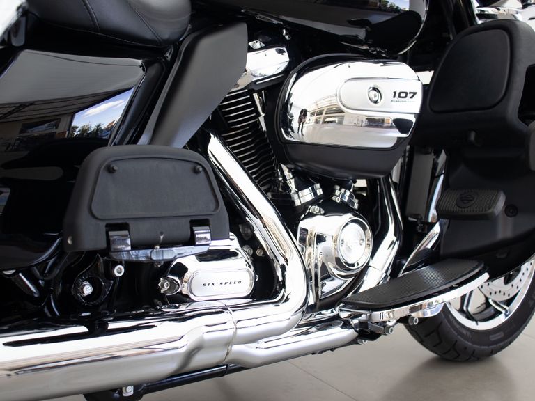 Harley ELECTRA GLIDE ULTRA LIMITED FLHTK