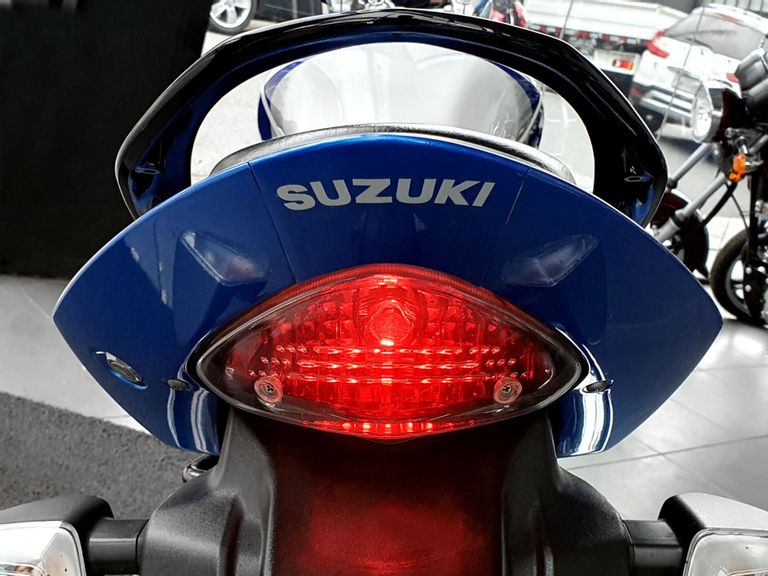 SUZUKI INAZUMA 250cc