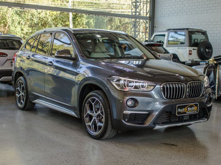 BMW X1 SDRIVE 20i X-Line 2.0 TB Active Flex