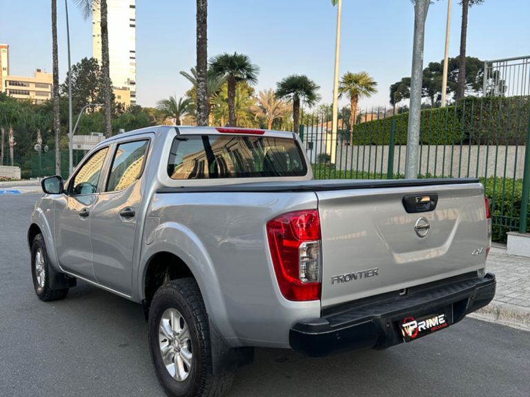 Nissan Frontier S CD 4x4 2.3 TB Diesel Mec.