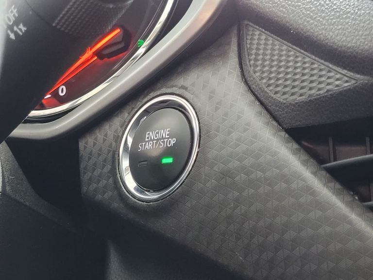 Chevrolet ONIX SEDAN Plus LTZ 1.0 12V TB Flex Aut.