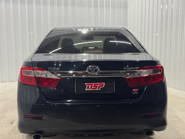 Toyota Camry XLE 3.5 24V Aut.