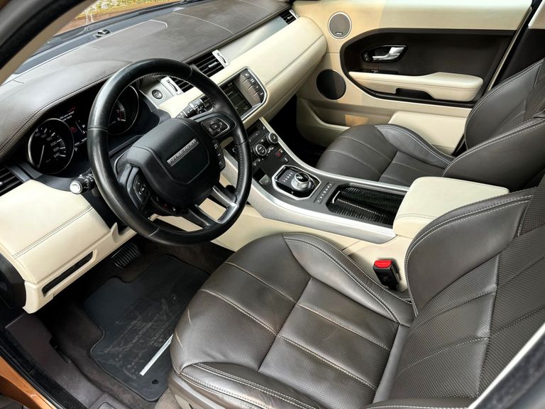 Land Rover Range R.EVOQUE Prestige Tech 2.0 Aut 5p