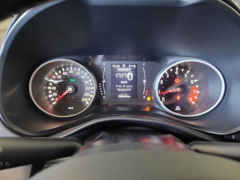 Fiat Toro Freedom 1.8 16V Flex Aut.