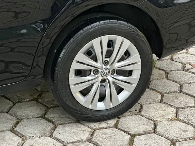 VolksWagen VOYAGE 1.6 MSI Flex 8V 4p