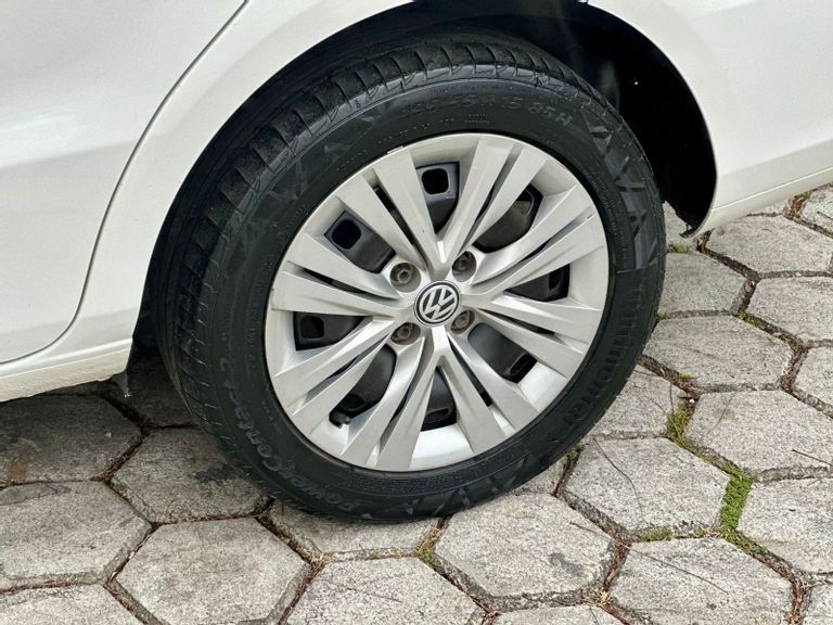 VolksWagen VOYAGE 1.6 MSI Flex 8V 4p