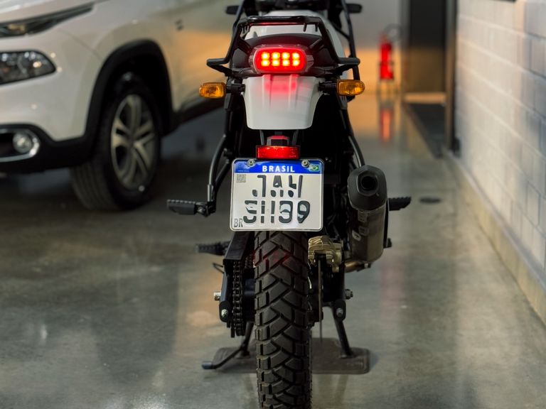 Royal Enfield Himalayan 411 EFI
