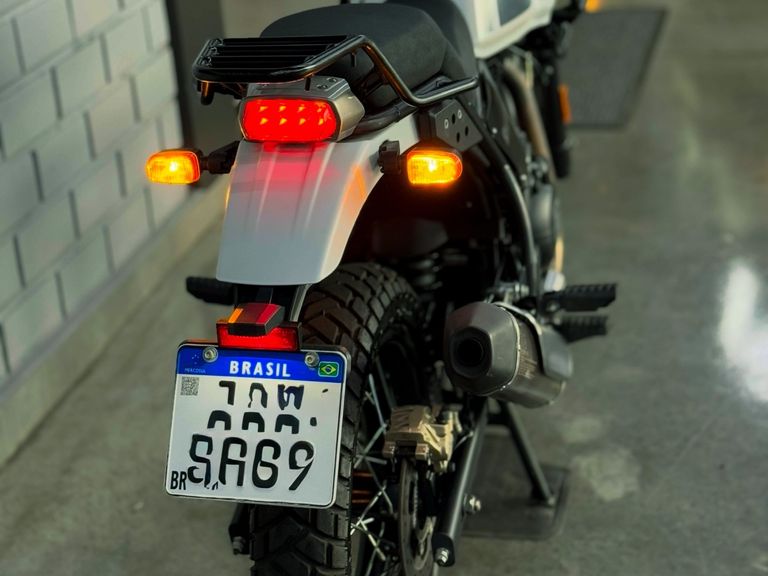 Royal Enfield Himalayan 411 EFI