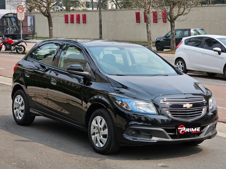 Chevrolet ONIX HATCH LT 1.4 8V FlexPower 5p Mec.