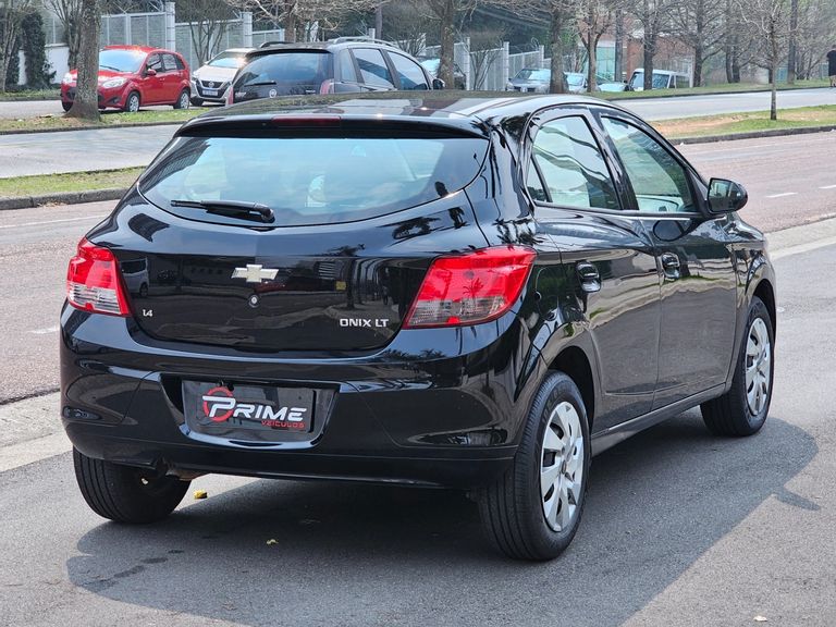 Chevrolet ONIX HATCH LT 1.4 8V FlexPower 5p Mec.