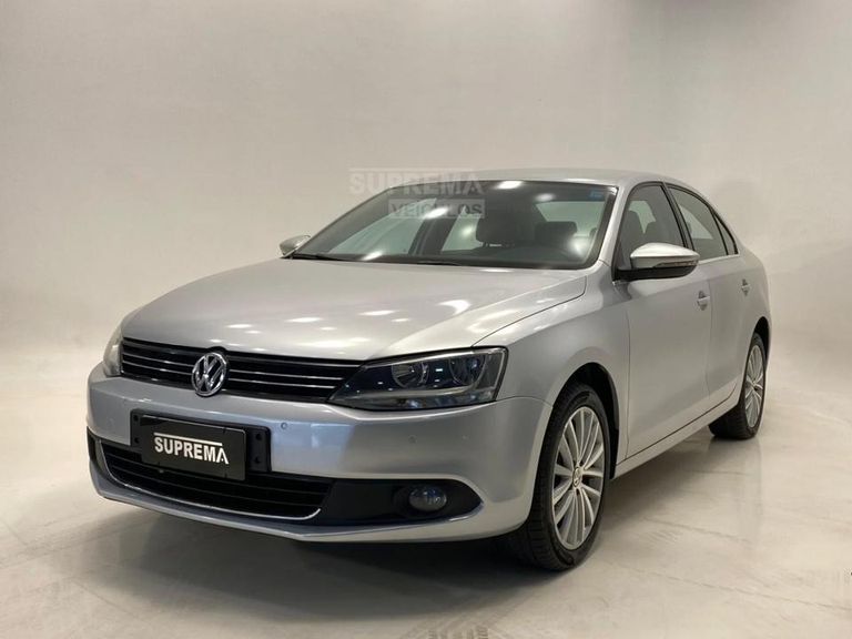 VolksWagen JETTA Highline 2.0 TSI 16V 4p Tiptronic