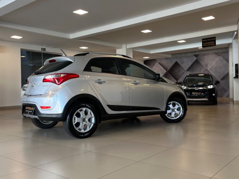 Hyundai HB20X Premium 1.6 Flex 16V Mec.