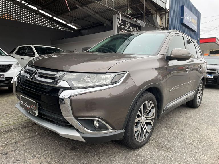 Mitsubishi OUTLANDER 2.0 16V 160cv Aut.