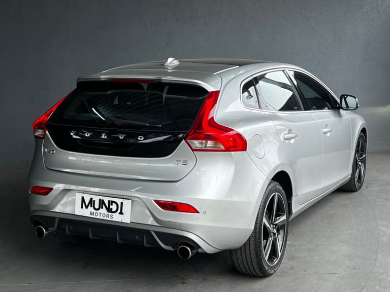 Volvo V40 T-5 R-DESIGN 2.0 Aut.