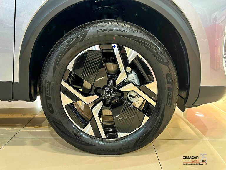 Peugeot 2008 Active 1.0 Turbo Flex 5p Aut.