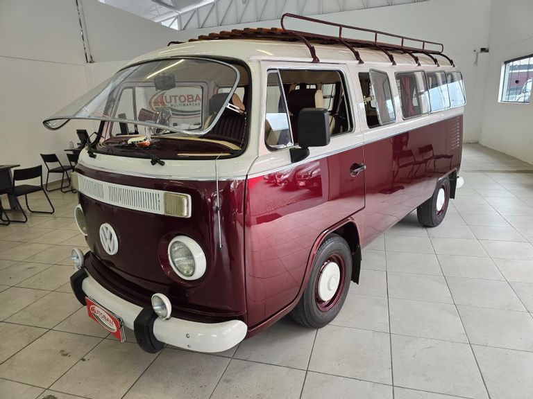 VolksWagen Kombi Standard/ Luxo/ Série Prata