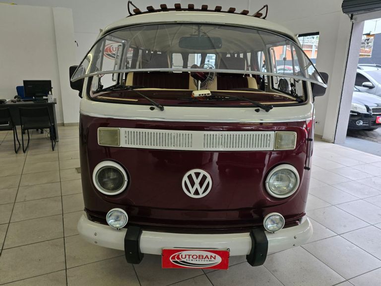 VolksWagen Kombi Standard/ Luxo/ Série Prata