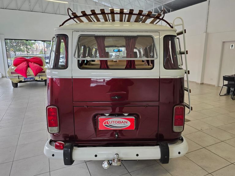 VolksWagen Kombi Standard/ Luxo/ Série Prata