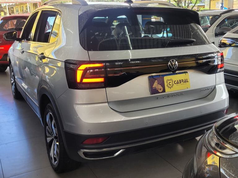 VolksWagen T-Cross Hig. 250 TSI 1.4 Flex 16V 5p Aut