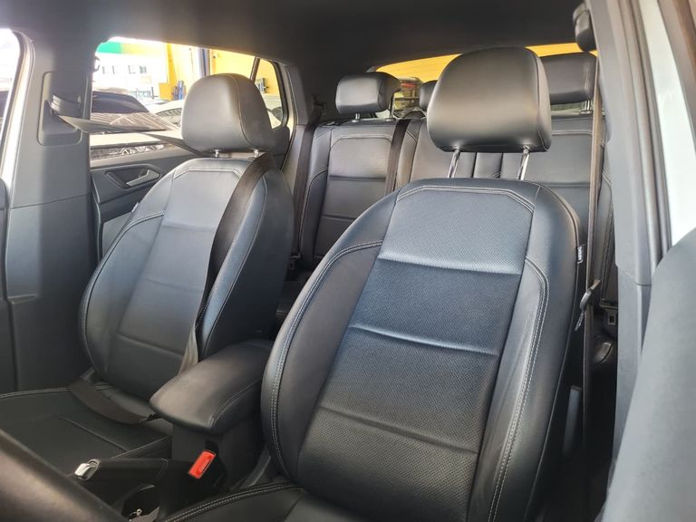 VolksWagen T-Cross Hig. 250 TSI 1.4 Flex 16V 5p Aut