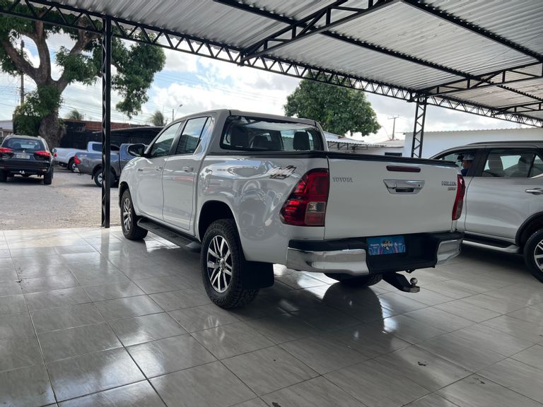 Toyota Hilux CD SRV 4x4 2.8 TDI Diesel Aut.