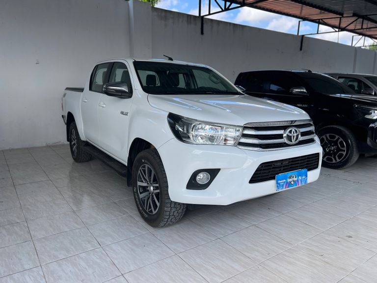 Toyota Hilux CD SRV 4x4 2.8 TDI Diesel Aut.