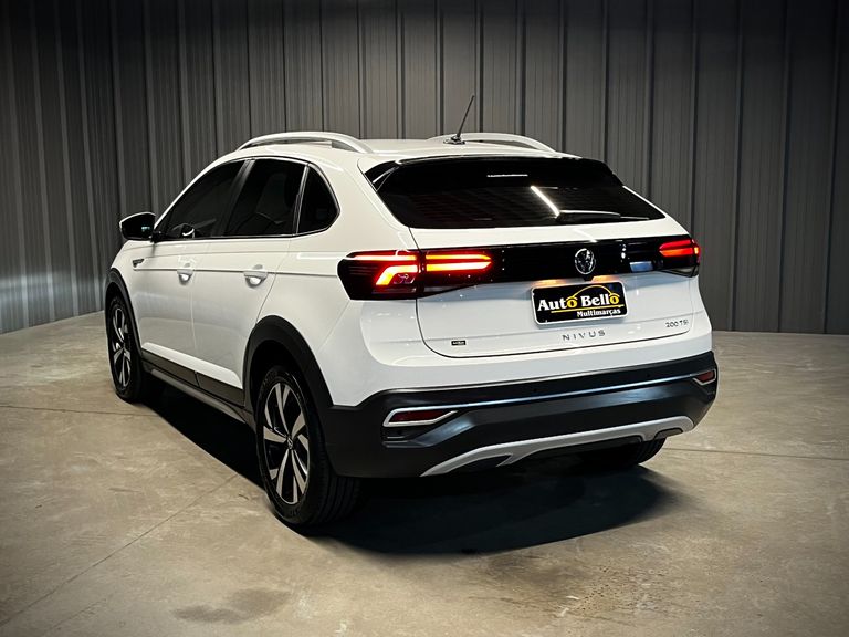 VolksWagen Nivus Highline 1.0 200 TSI Flex Aut.