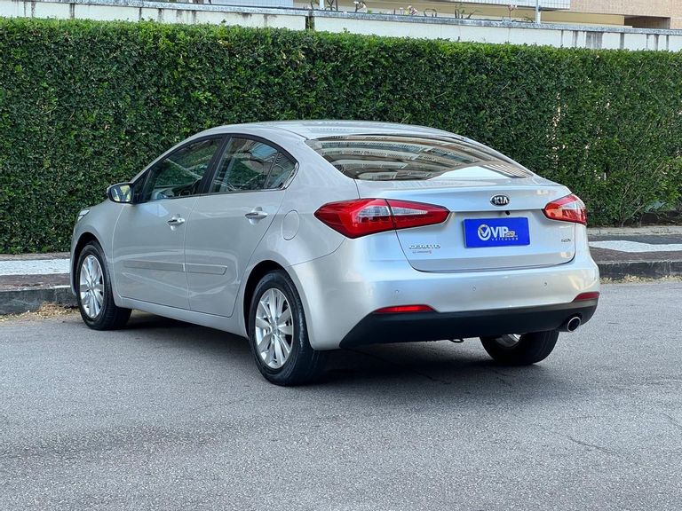 Kia Motors Cerato 1.6 16V  Flex  Aut.