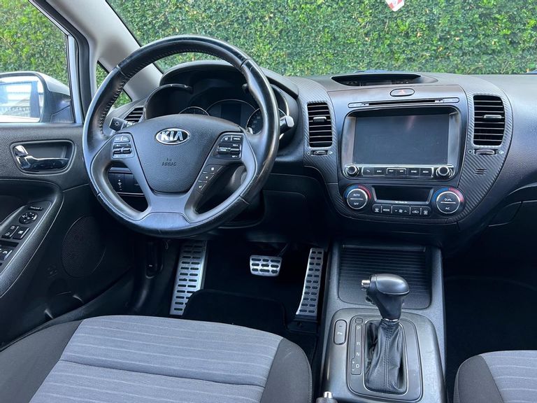 Kia Motors Cerato 1.6 16V  Flex  Aut.