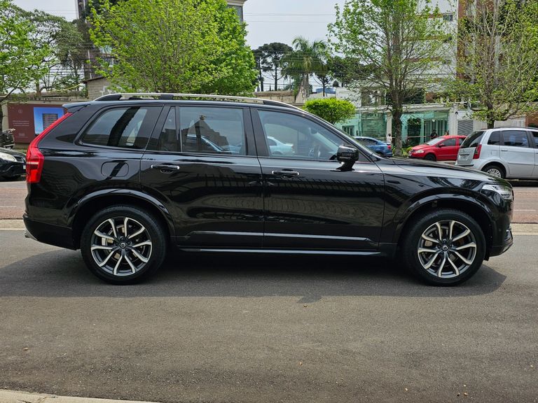 Volvo XC 90 T-6 MOMENTUM 2.0 320cv 5P