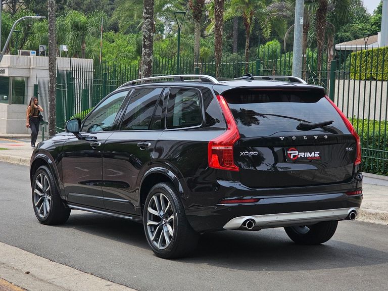 Volvo XC 90 T-6 MOMENTUM 2.0 320cv 5P